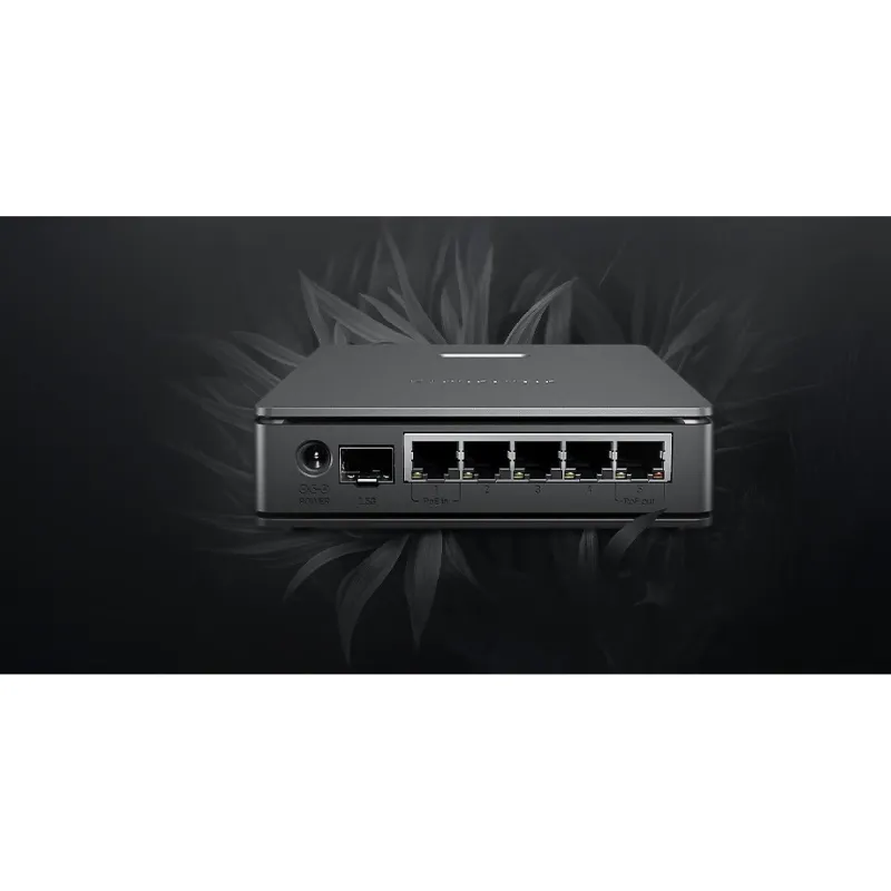 Usmerjevalnik MikroTiK (E62IUGS-2AXD5AXT)