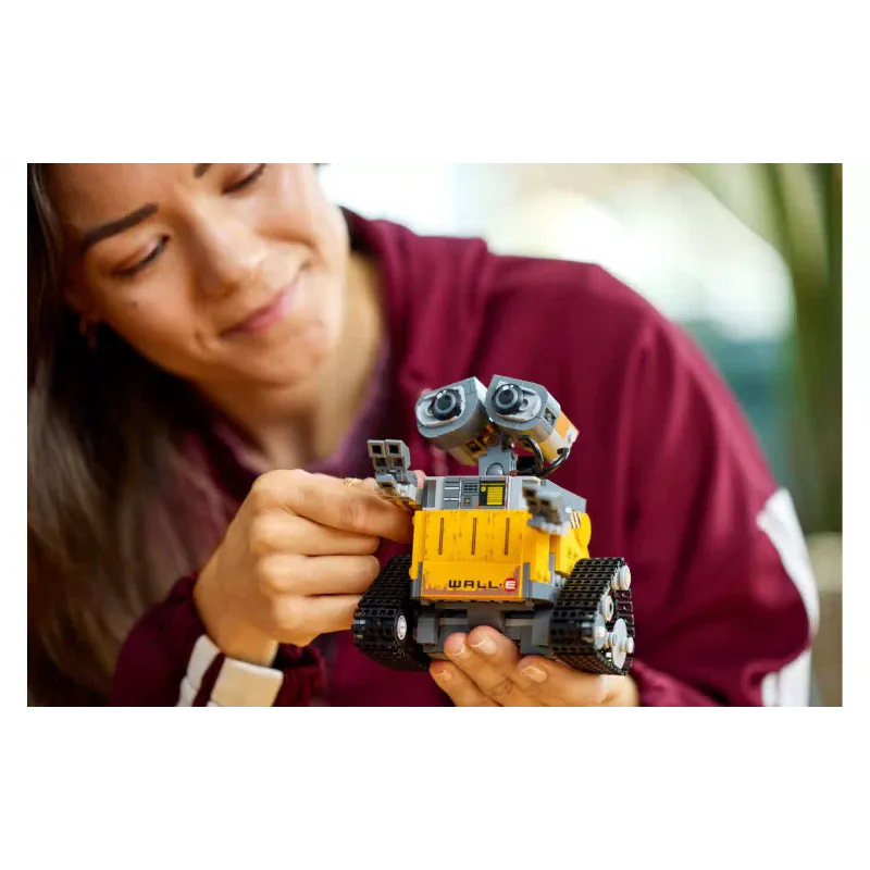 Constructor LEGO Disney Pixar WALL-E and EVE (43279)