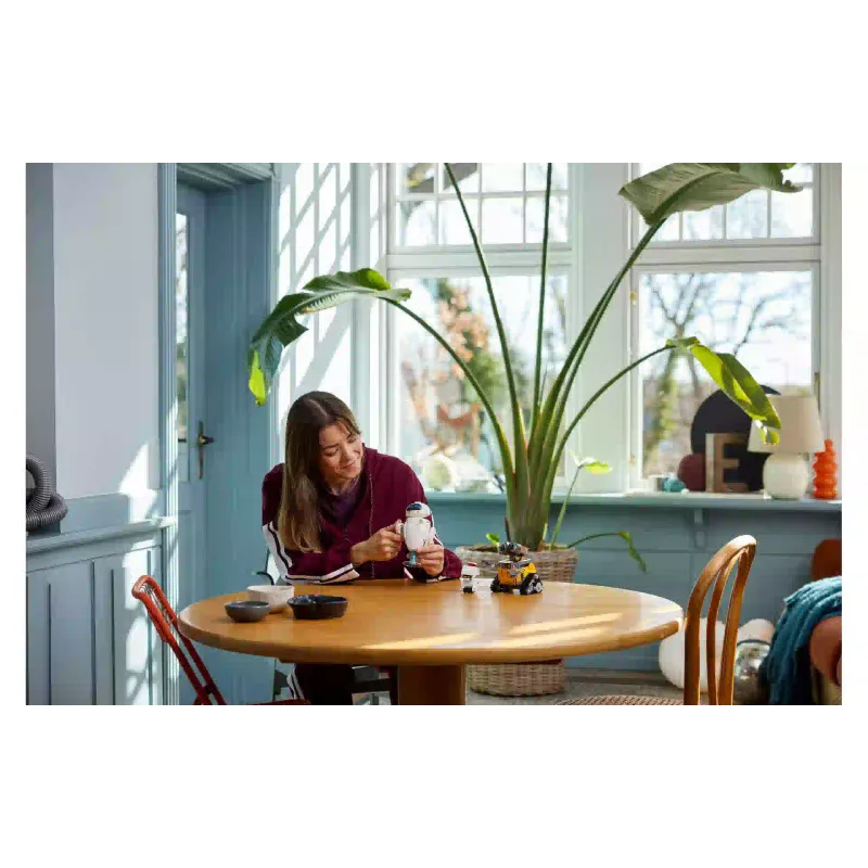 Constructor LEGO Disney Pixar WALL-E and EVE (43279)