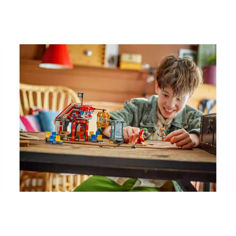Konstruktor LEGO One Piece Buggy the Clown's Circus Tent (75637-)