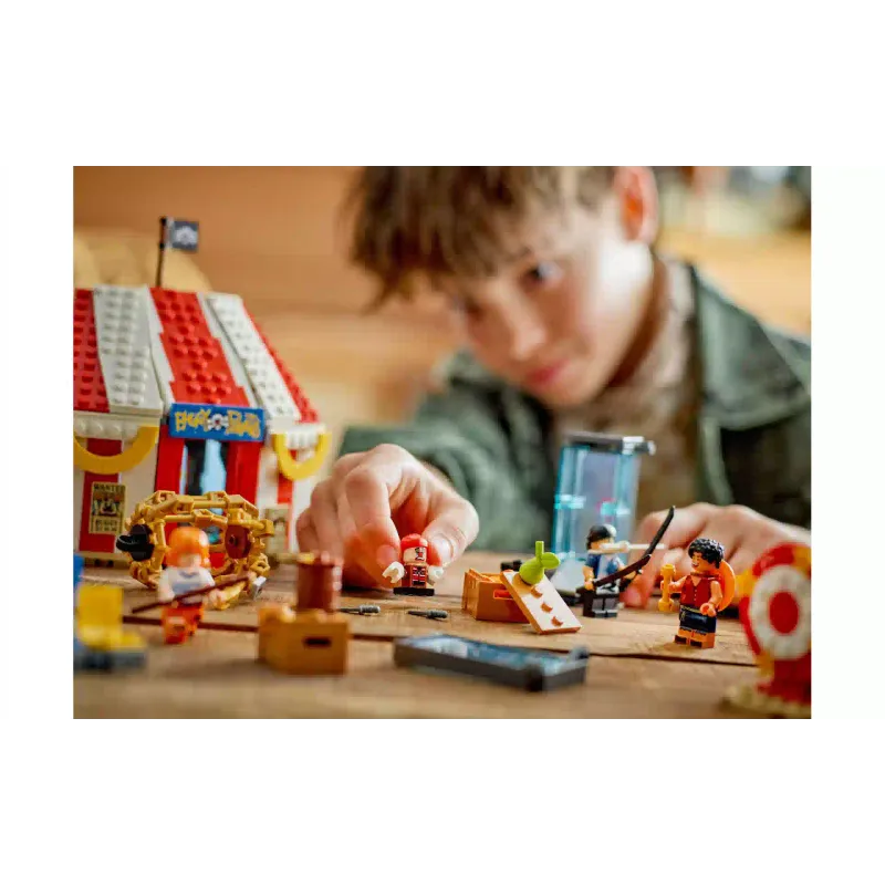 Konstruktor LEGO One Piece Buggy the Clown's Circus Tent (75637-)