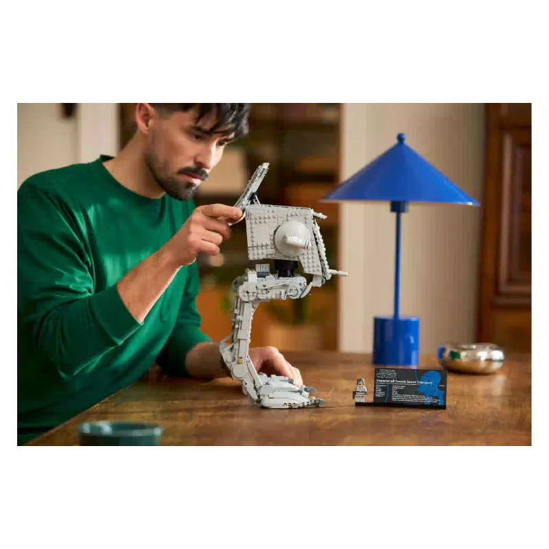 منشئ LEGO Star Wars AT-ST Walker (75417-)