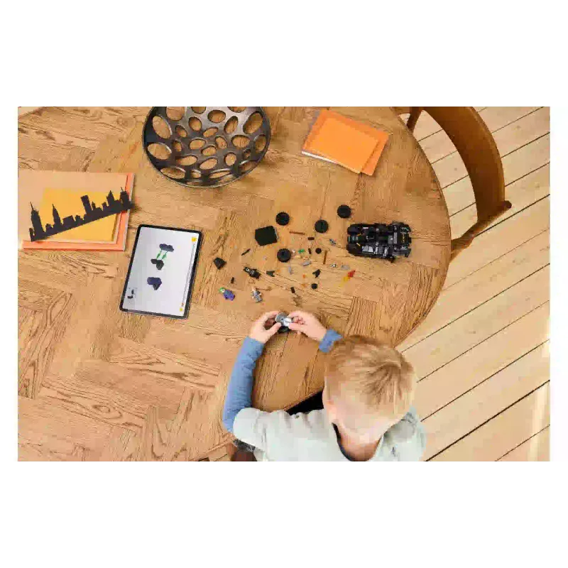 Konstruktor LEGO Super Heroes DC Batman Tumbler vs. Two-Face & The Joker- (76303-)