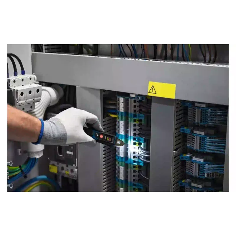 Testador de voltagem Bosch (0.601.077.000)