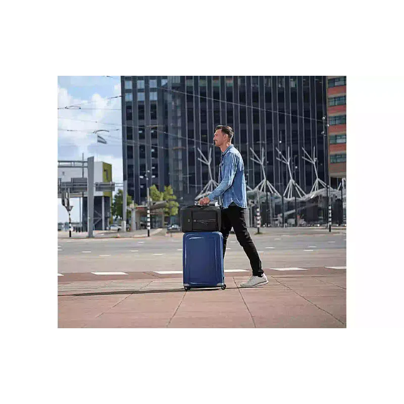 حقيبة ظهر للكمبيوتر المحمول مقاس 17 بوصة Trust Jersey Travel, Black (25669_TRUST)