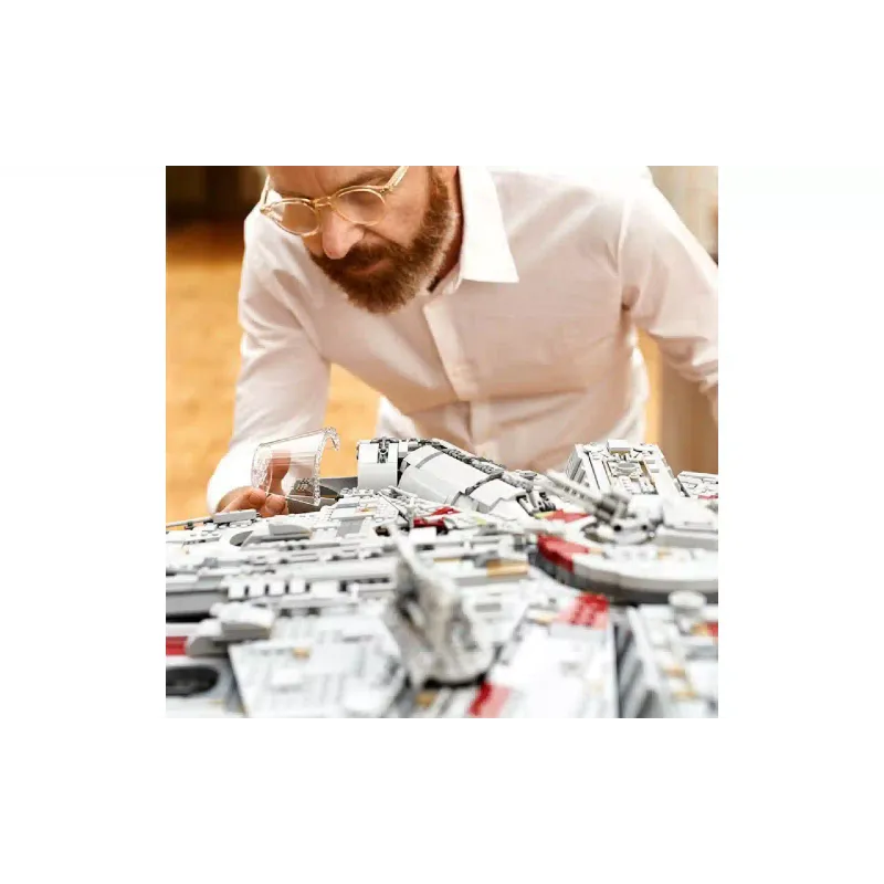 Konstruktőr LEGO Star Wars Millennium Falcon (75192)
