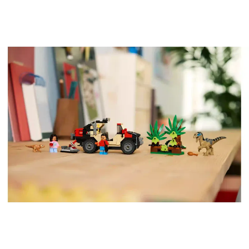 Κατασκευαστής LEGO Jurassic World Raptor Off-Road Escape (76972)