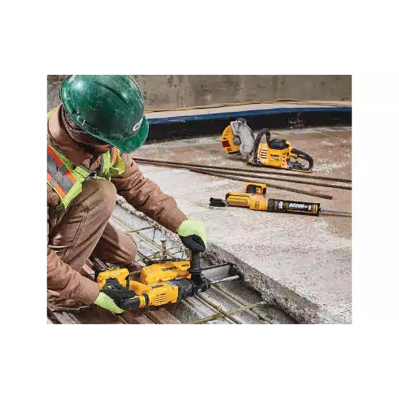 Akumulatorski udarni vrtalnik DeWALT (DCH263NK)