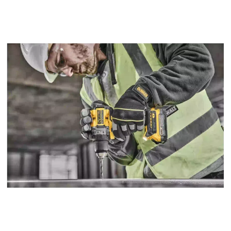 Fúró-csavarhúzó DeWALT (DCD800E2T)