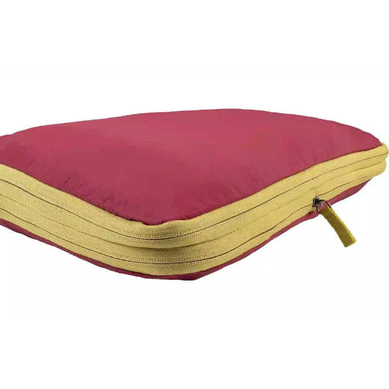 Un juego de fundas para embalar cosas. Tucano Piego Travel 3 in 1, Bordeaux (BPG-SET-BX)