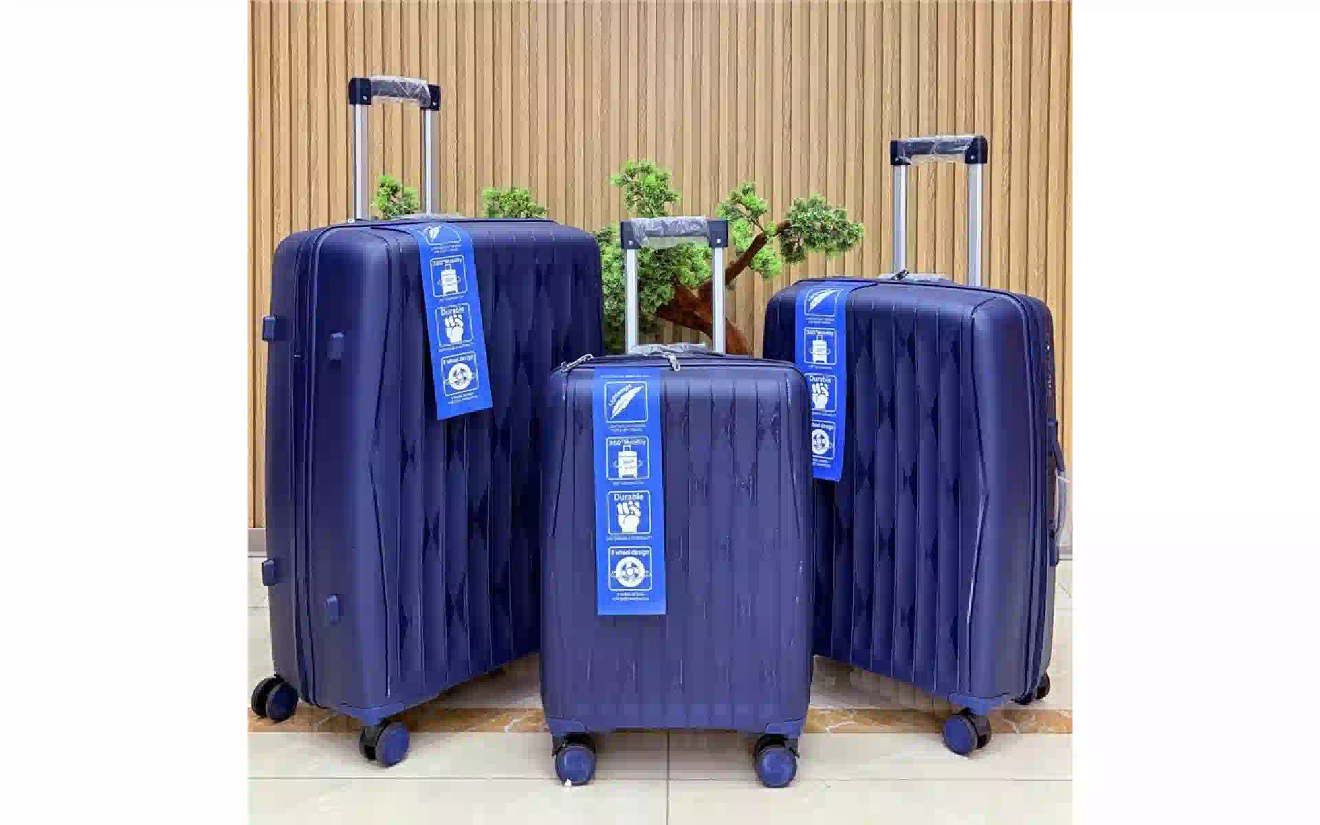 Комплект куфари 2E, Dark Blue (2E-PP-M7979-SET3-DB) Комплект куфари 2E, Dark Blue (2E-PP-M7979-SET3-DB)