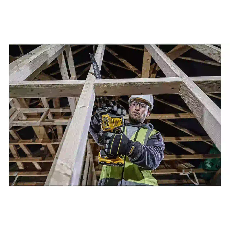 منشار ترددي DeWALT (DCS369N)