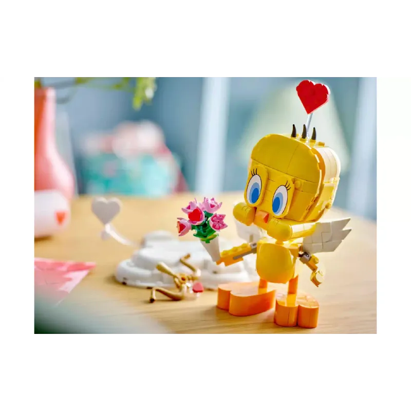 Konstruktor LEGO Seasonal Valentine Sweetheart Tweety Bird (40824)