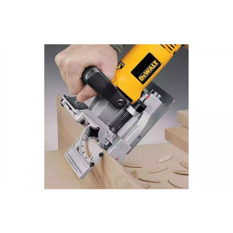 Фрезер DeWALT (DW682K)