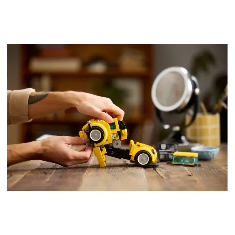 Конструктор LEGO Icons Bumblebee (10338)