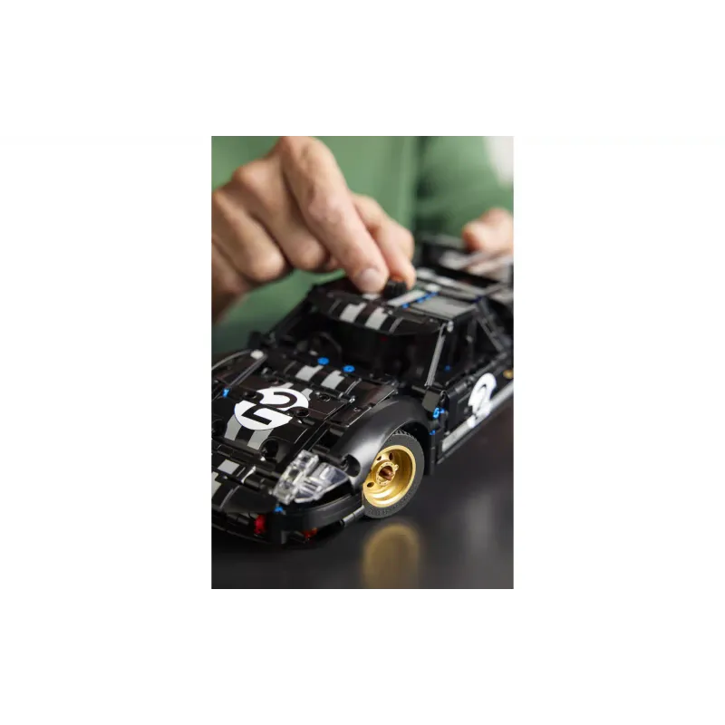 Construtor LEGO (42223)