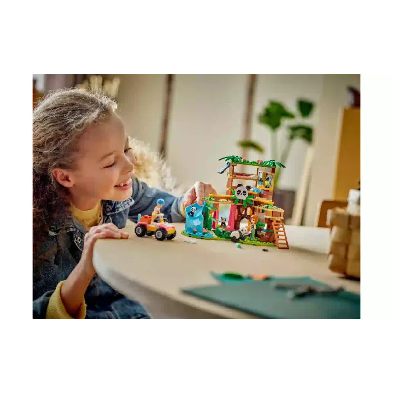 Konstruktőr LEGO Friends Panda Sanctuary Animal Care (42648)