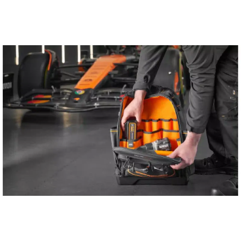 Hátizsák szerszámoknak DeWALT (DWST60122-1)