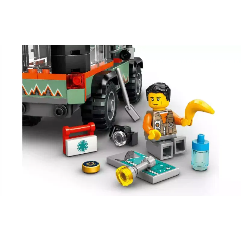 Конструктор LEGO City Off-Road 4x4 Mountain Truck (60447)