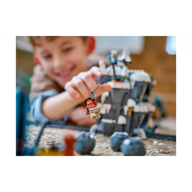 Constructor LEGO City Explorers' Arctic Polar Express Train (60470)