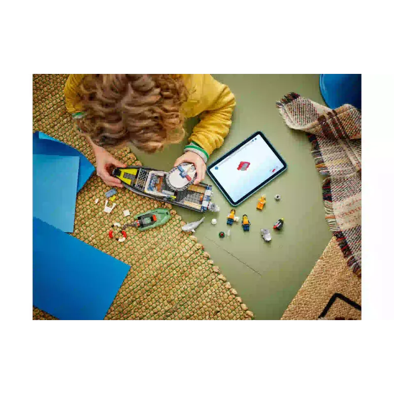 Construtor LEGO City Police Boat Chase (60456)