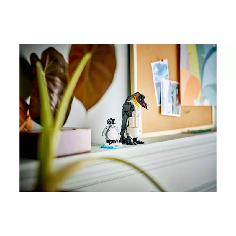 Konstruktor LEGO Creator 3-in-1 Wild Animals: Panda Family (31165)