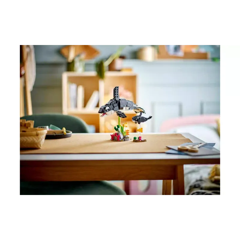 Konstruktor LEGO Creator 3-in-1 Wild Animals: Panda Family (31165)