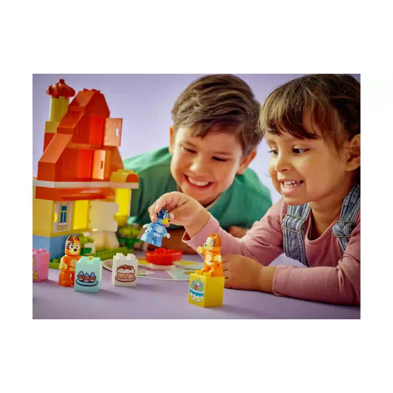 Constructor LEGO Bluey’s Family House (10459)