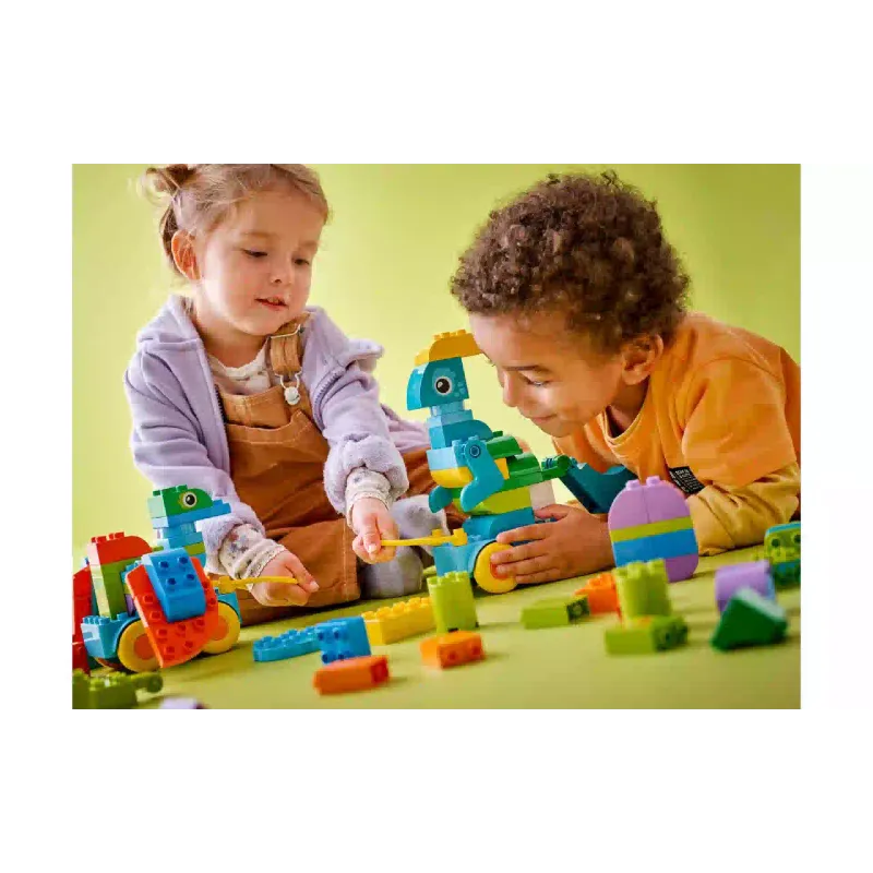 Конструктор LEGO Duplo Town Dinosaurs on Wheels 3in1 (10451)
