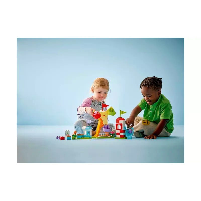 Конструктор LEGO Duplo Funfair (10453)