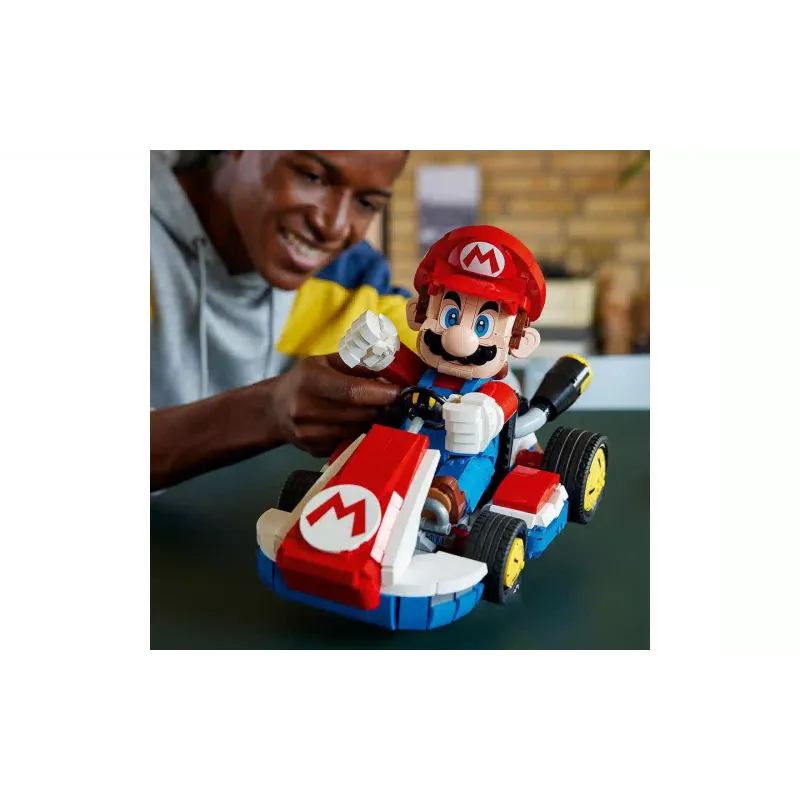 Constructor LEGO Super Mario Mario Kart - Mario & Standard Kart (72037)