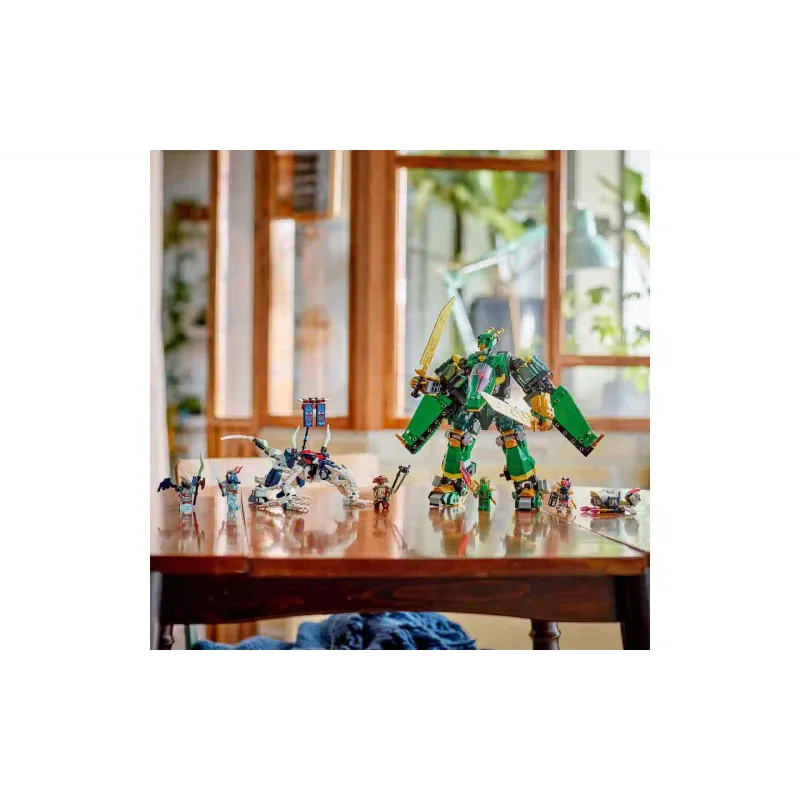 Constructor LEGO NINJAGO Lloyd’s Jet Mech (71845)