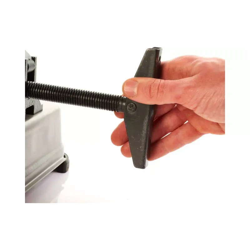 Krožna žaga Milwaukee (4933411760)