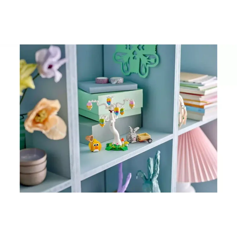 Konstruktor LEGO Seasonal Easter Easter Bunny and Chick Egg Hunt (40808)