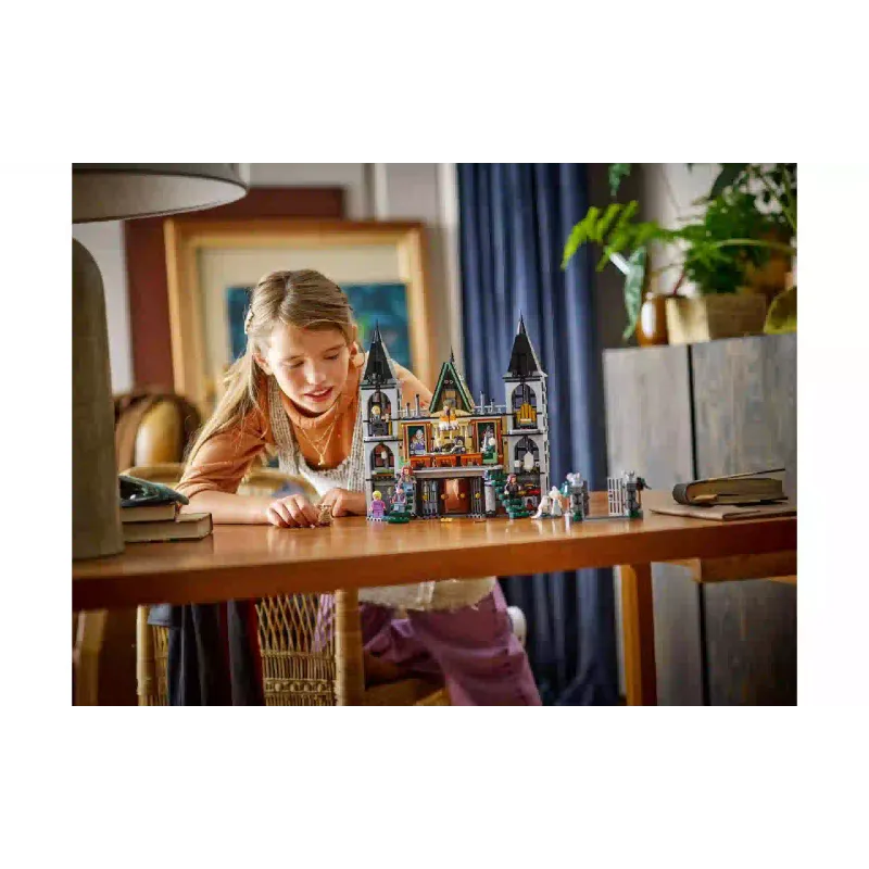 Konstruktőr LEGO Harry Potter Malfoy Manor (76453)