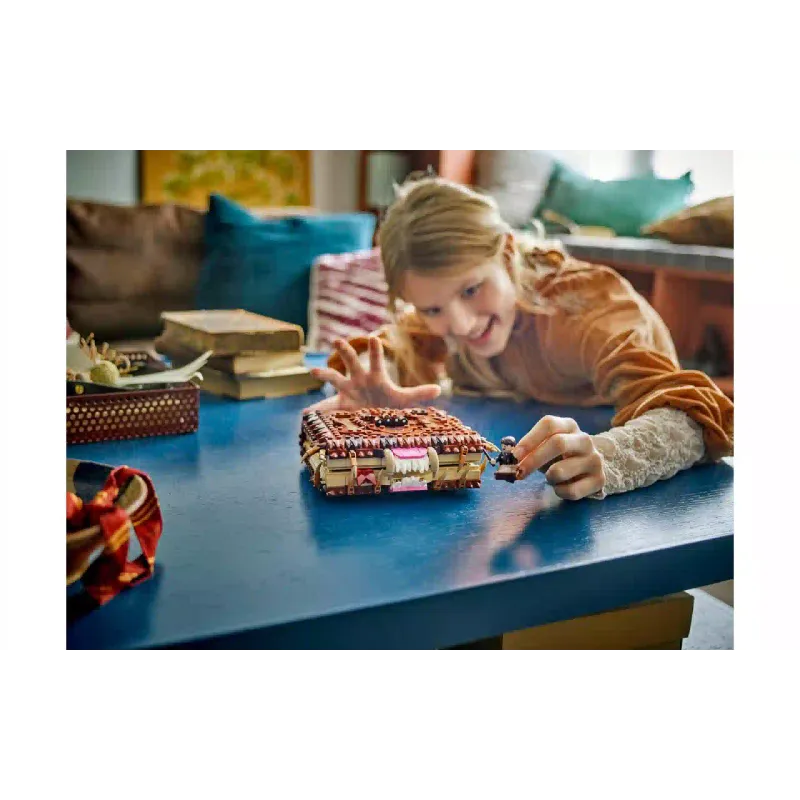 Конструктор LEGO Harry Potter Chomping Monster Book of Monsters (76449)