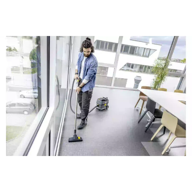Прахосмукачка Karcher (1.527-352.0)