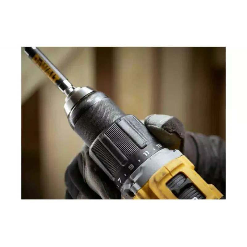 Дрель-шуруповерт DeWALT (DCD799N)