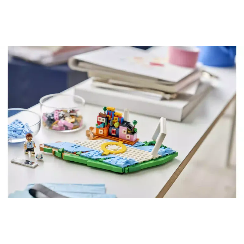 Конструктор LEGO Editions Football  (43011)