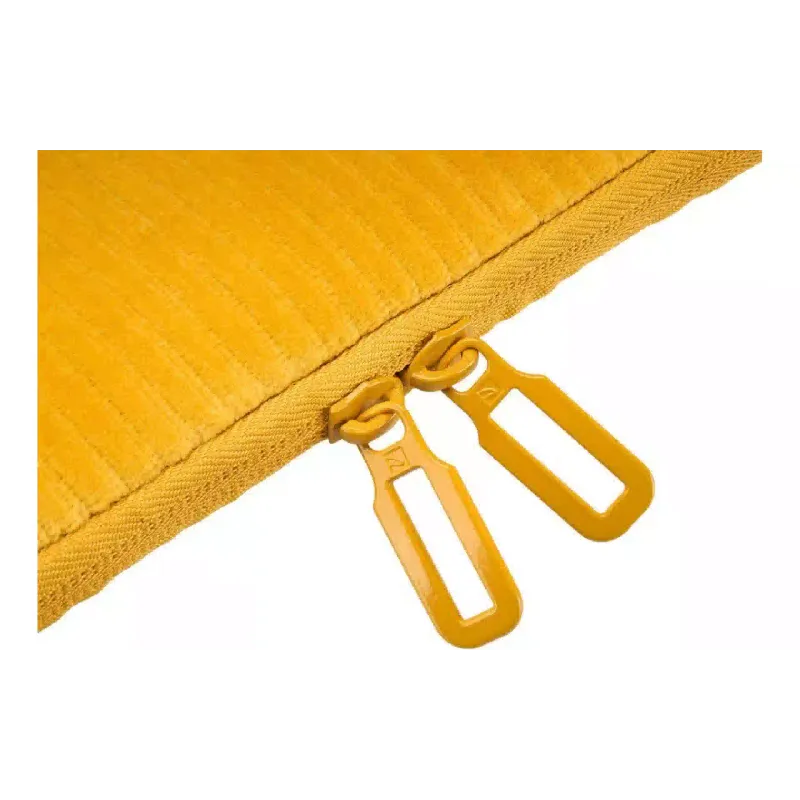 حقيبة كمبيوتر محمول مقاس 13 بوصة Tucano Velluto 2, Yellow (BFVEL2MB13-Y)