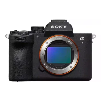 آلة تصوير Sony Alpha 7M5 body, Black (ILCE7M5B.FS1)
