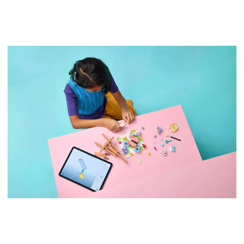 منشئ LEGO (31390-)