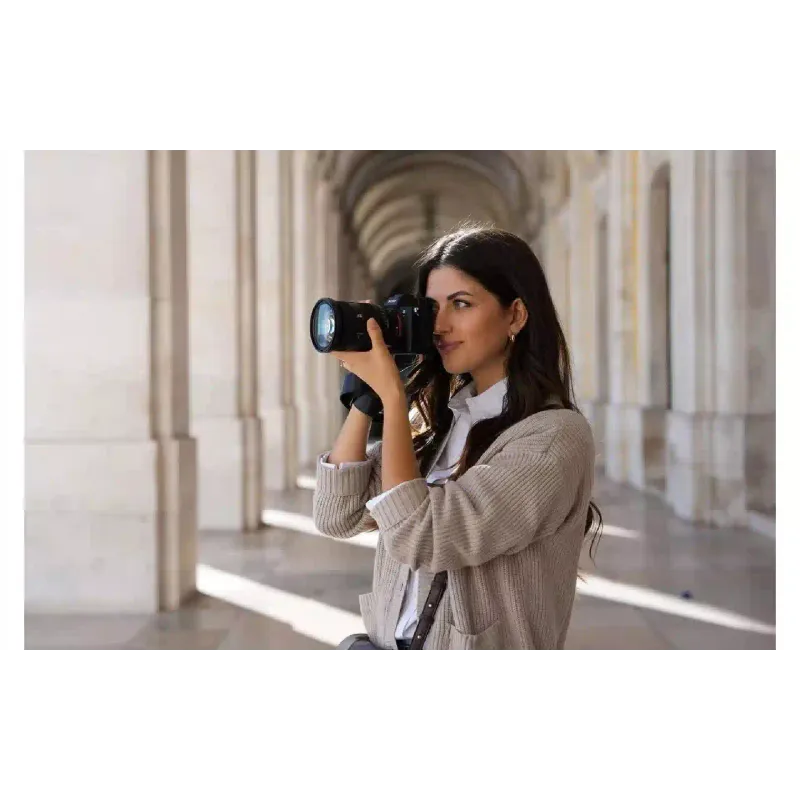 آلة تصوير Sony Alpha 7M5 28-70 mm II Kit, Black (ILCE7M5MB.FS1)