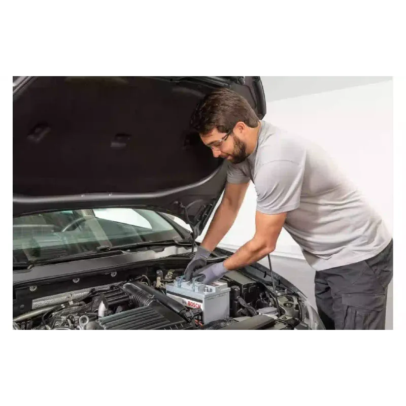 بطارية Bosch S4 12V 85Ah 800A R+ (0092S4E420)