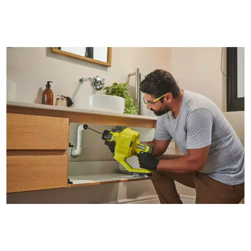 آلة تنظيف الأنابيب التي تعمل بالبطارية Ryobi (5133006416)