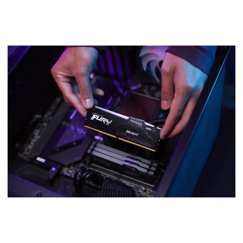 Memória PC-hez Kingston (KF556C40BB-8)