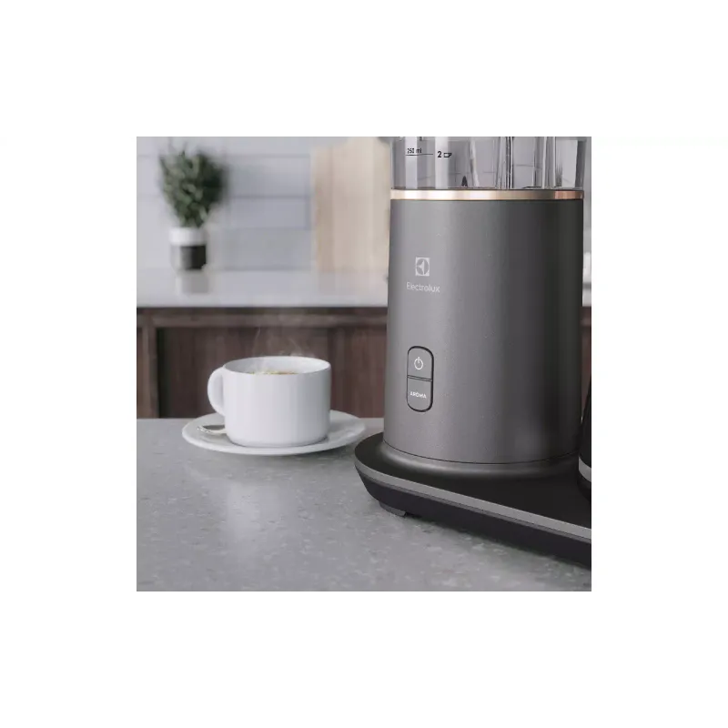 ماكينة صنع القهوة بالتنقيط Electrolux, Black (E7CM1-4MTM)