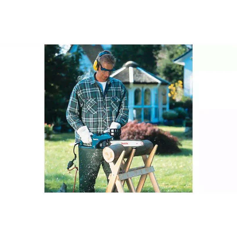Верижен трион Makita (UC4041A)