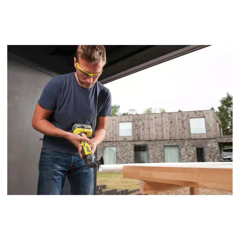 Багатофункціональний інструмент Ryobi ONE+ R18MT-0 (5133002466)