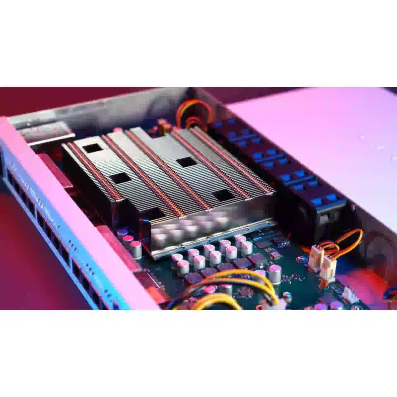 Router MikroTiK (CCR2116-12G-4S+)